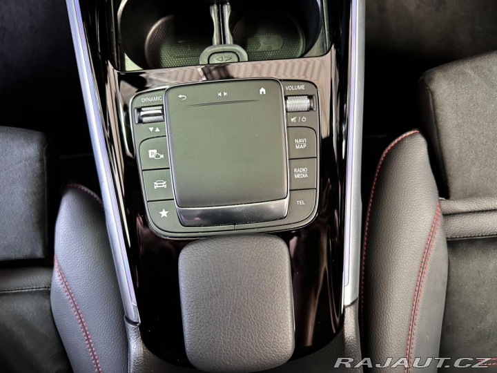 Mercedes-Benz GLB 220 D 4MATIC 2023