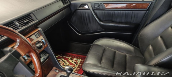 Mercedes-Benz 124 E 500 AMG 1993