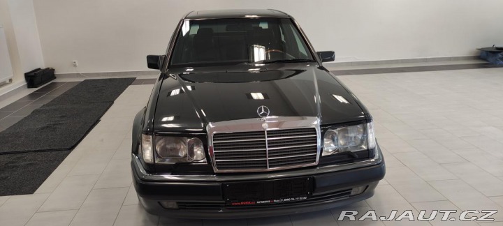 Mercedes-Benz 124 E 500 AMG 1993
