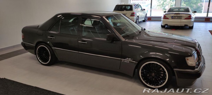 Mercedes-Benz 124 E 500 AMG 1993
