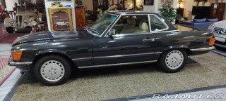 Mercedes-Benz SL R107 560 1986