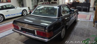 Mercedes-Benz SL R107 560 1986
