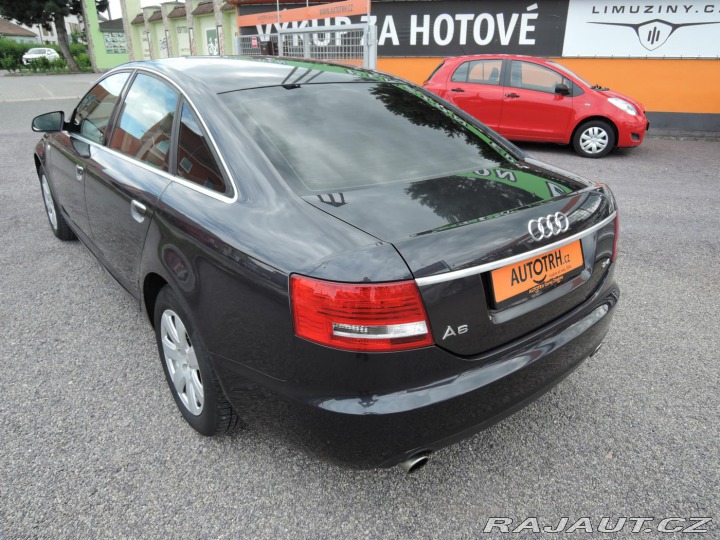 Audi A6 2.4i V6 Qattro Kůže 2006