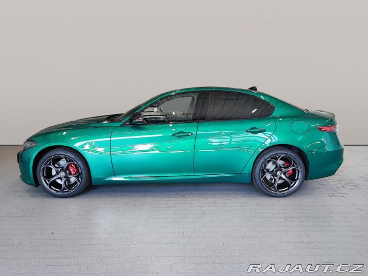 Alfa Romeo Giulia 2,0 Turbo 280k Q4 AT8 TRI 2024