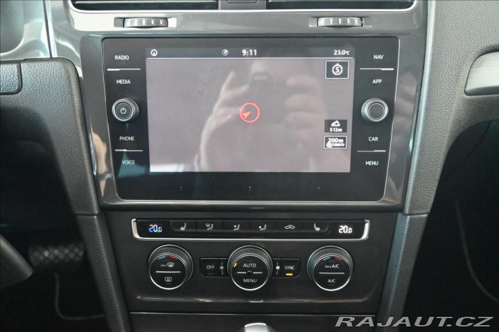 Volkswagen Golf 2,0 TDi 110kW DSG NAVI Zá 2020