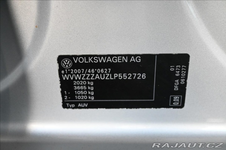 Volkswagen Golf 2,0 TDi 110kW DSG NAVI Zá 2020