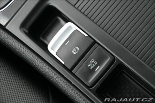 Volkswagen Golf 2,0 TDi 110kW DSG NAVI Zá 2020