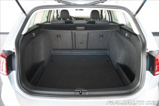 Volkswagen Golf 2,0 TDi 110kW DSG NAVI Zá 2020