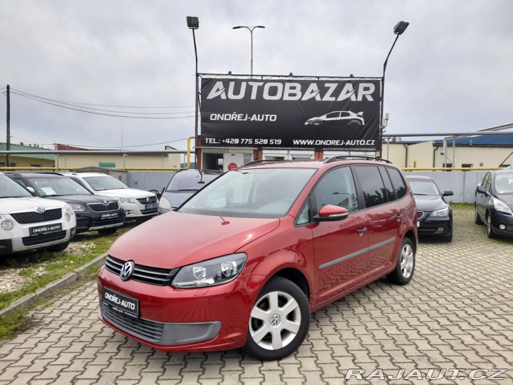 Volkswagen Touran 7 MÍST 1,6TDI 77 KW AC 2010
