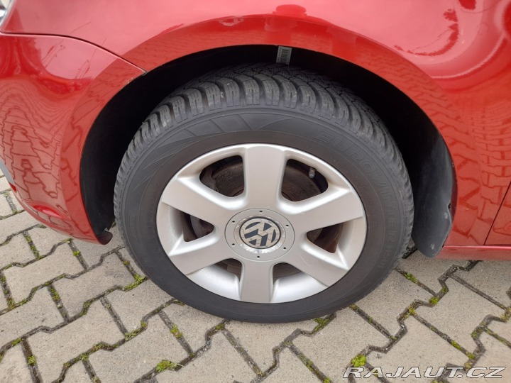 Volkswagen Touran 7 MÍST 1,6TDI 77 KW AC 2010