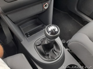 Volkswagen Touran 7 MÍST 1,6TDI 77 KW AC 2010