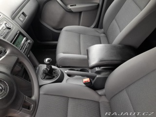 Volkswagen Touran 7 MÍST 1,6TDI 77 KW AC 2010