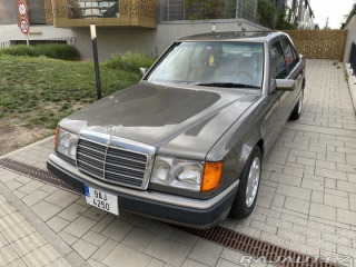 Mercedes-Benz 124 300 D 1990