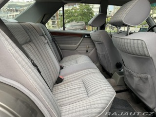 Mercedes-Benz 124 300 D 1990