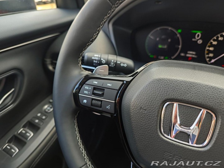 Honda ZR-V 2.0e:HEV 135kW Sport RED 2025