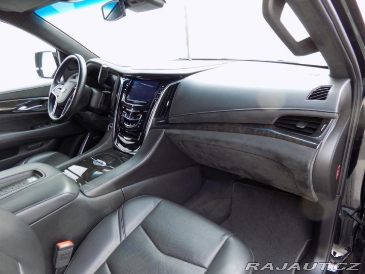 Cadillac Escalade 6.2/ESV/V8/AWD/Platinum/ 2017