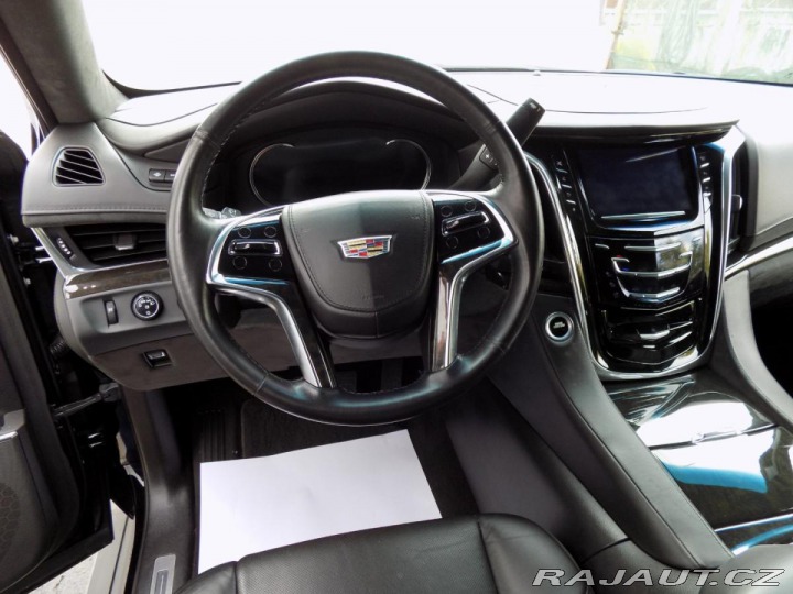 Cadillac Escalade 6.2/ESV/V8/AWD/Platinum/ 2017