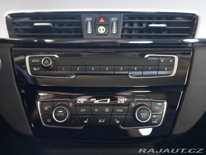 BMW X1 xDrive18d *Navi*4x4*TOP S 2018