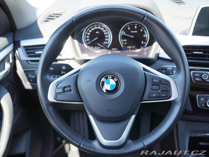 BMW X1 xDrive18d *Navi*4x4*TOP S 2018