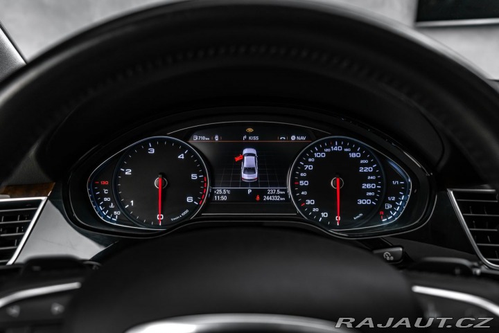 Audi A8 3.0 TDI Masážem HUD, TV, 2014