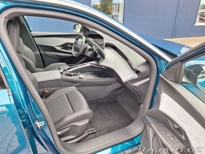 Peugeot 3008 ALLURE Hybrid 136 e-DCS6 2024