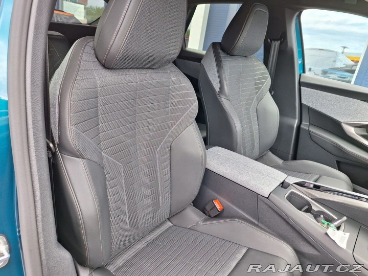 Peugeot 3008 ALLURE Hybrid 136 e-DCS6 2024