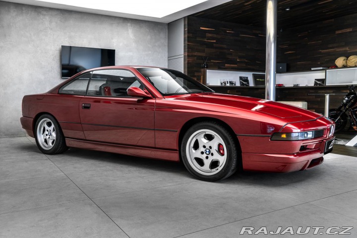 BMW 8 CSI 1800