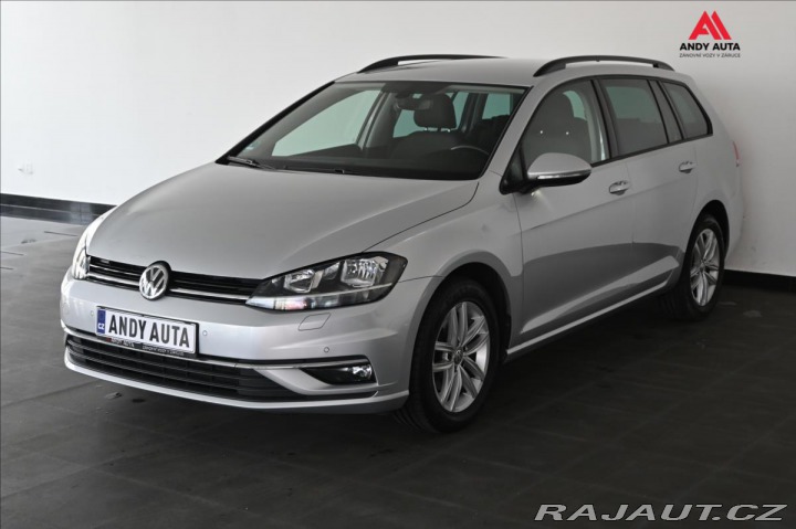 Volkswagen Golf 1,6 TDI 85 kW COMFORTLINE 2020