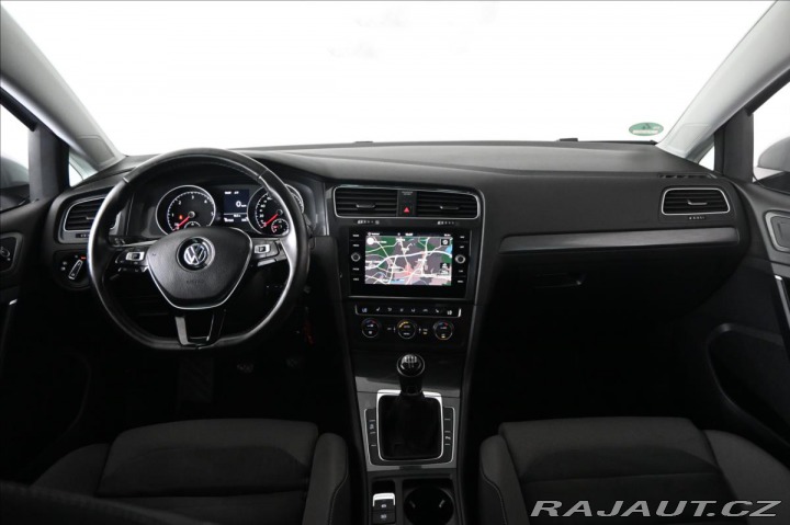 Volkswagen Golf 1,6 TDI 85 kW COMFORTLINE 2020