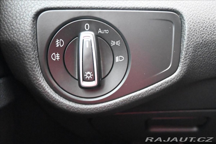 Volkswagen Golf 1,6 TDI 85 kW COMFORTLINE 2020