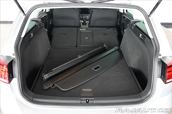 Volkswagen Golf 1,6 TDI 85 kW COMFORTLINE 2020