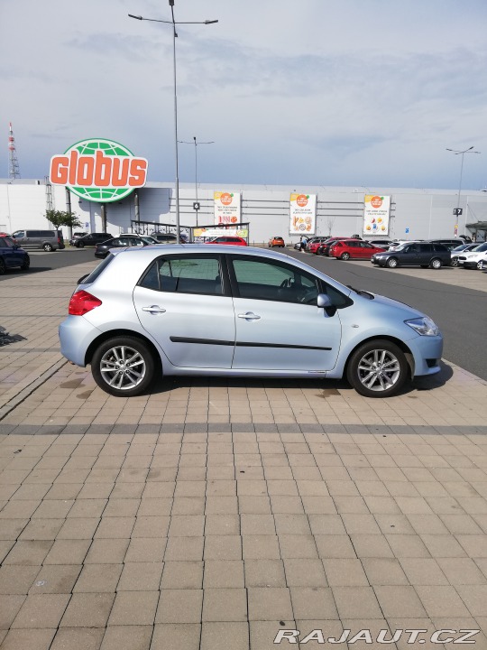 Toyota Auris hatchback 2008