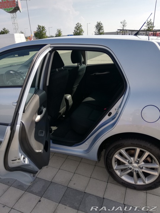Toyota Auris hatchback 2008