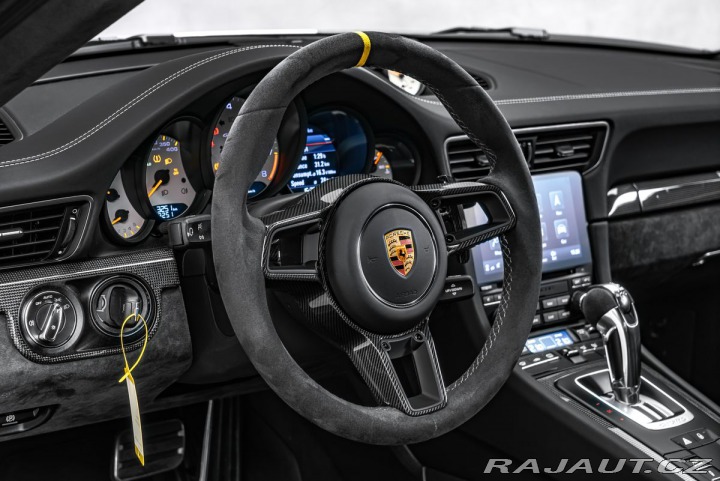 Porsche 911 GT2 RS, Weissach paket, l 2018