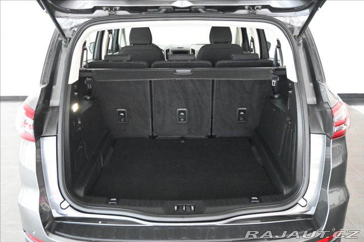 Ford S-MAX 2,0 TDCi 140 kW*AT8*TITAN 2019