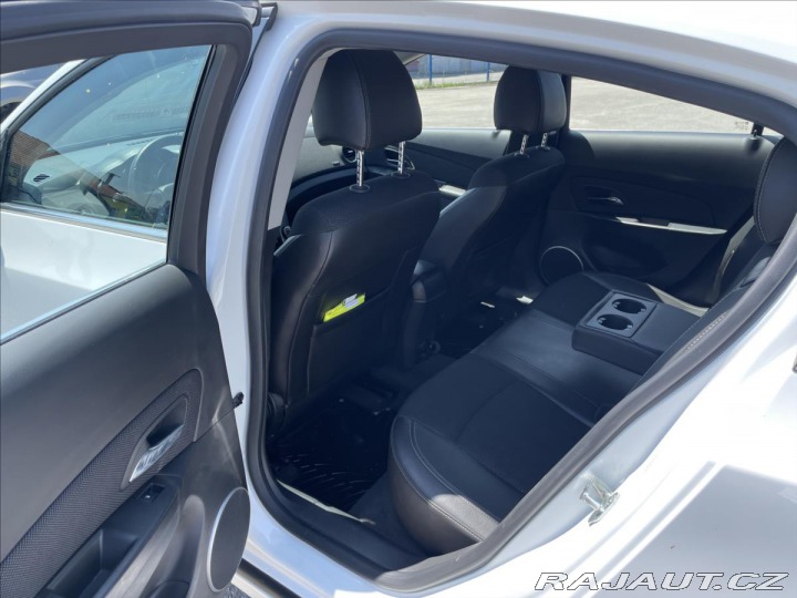 Chevrolet Cruze 2,0 VCDi REZERVACE! VCDI 2012