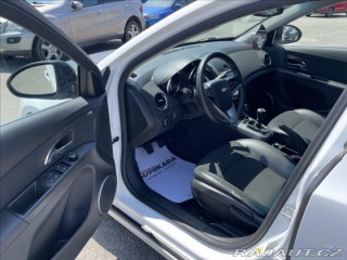 Chevrolet Cruze 2,0 VCDi REZERVACE! VCDI 2012