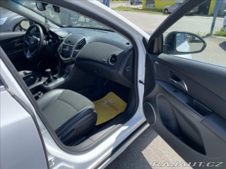 Chevrolet Cruze 2,0 VCDi REZERVACE! VCDI 2012