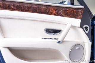 Bentley Flying Spur W12/Naim/2x TV/4místní/Ve 2015