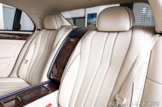 Bentley Flying Spur W12/Naim/2x TV/4místní/Ve 2015