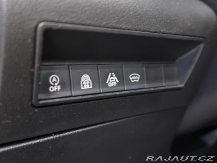 Peugeot Rifter 1,2 i ALLURE  PureTech 11 2019