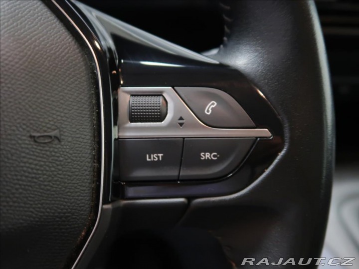 Peugeot Rifter 1,2 i ALLURE  PureTech 11 2019