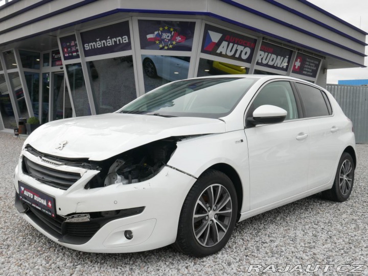Peugeot 308 1,2i 81kW REZERVACE 2015