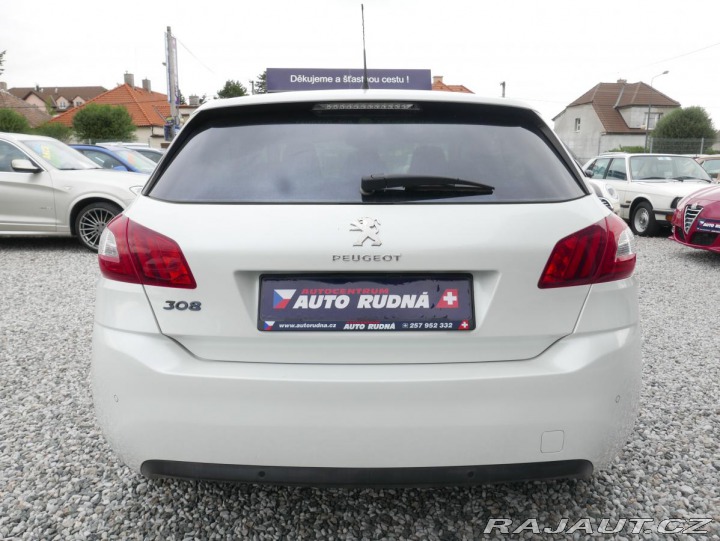 Peugeot 308 1,2i 81kW REZERVACE 2015
