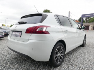 Peugeot 308 1,2i 81kW PureTech/Navi 2015