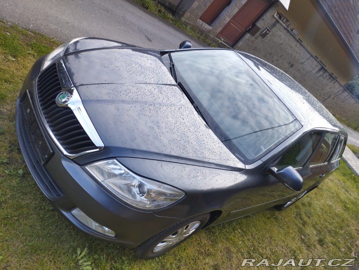 Škoda Octavia 1.8 TSi Ambiente + hezká 2010