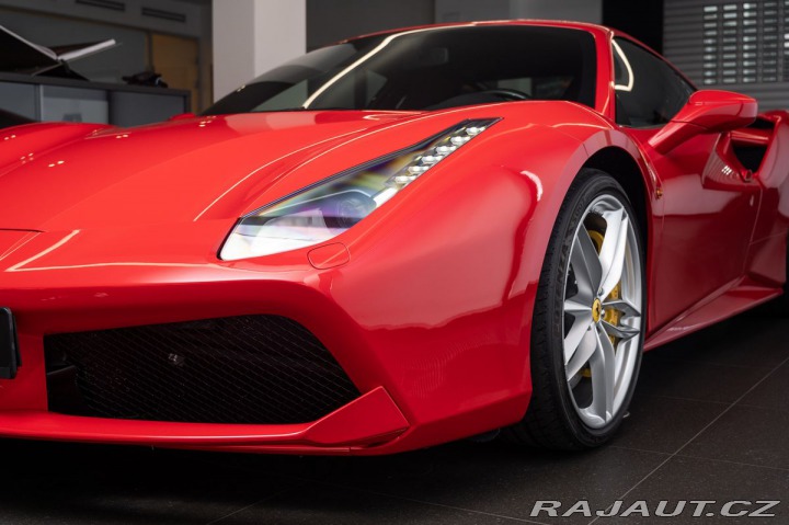 Ferrari 488 GTB TOP/Nájezd 117km! 1800