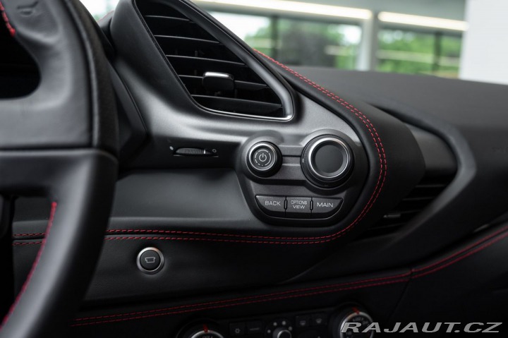 Ferrari 488 GTB TOP/Nájezd 117km! 1800