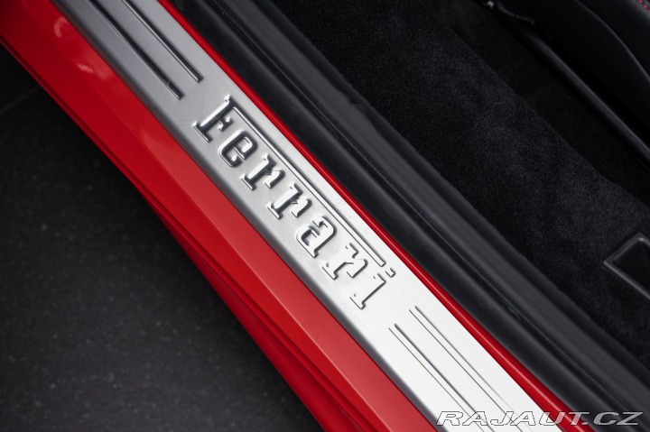 Ferrari 488 GTB TOP/Nájezd 117km! 1800