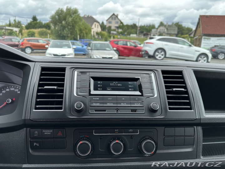 Volkswagen Transporter 2,0TDI 75kW LONG SERVISKA 2017